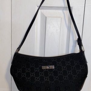 Perfect Condition Gucci Purse!!